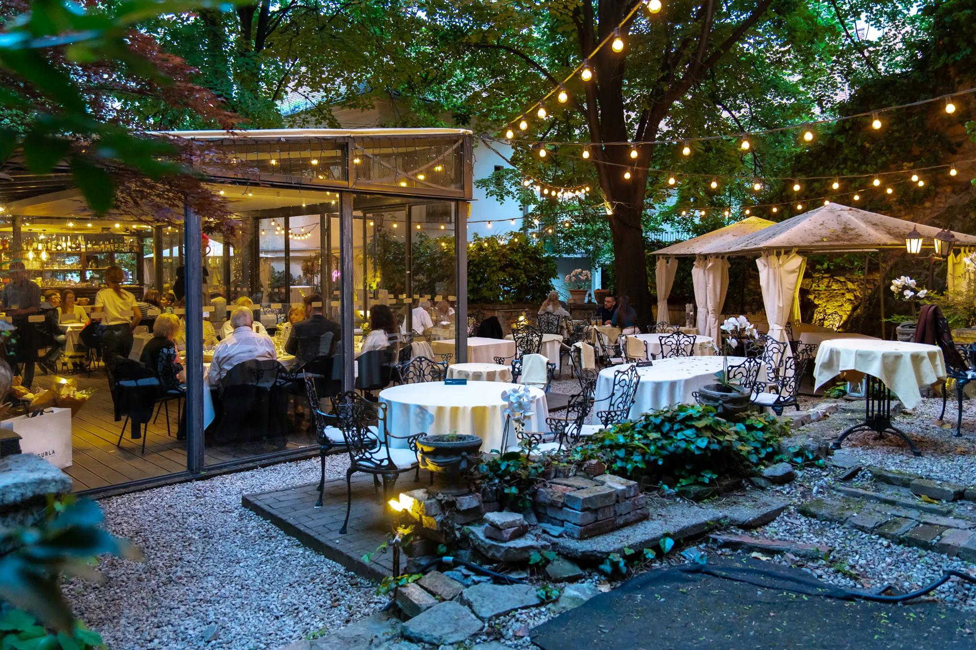 Pavillon de Paris Étterem